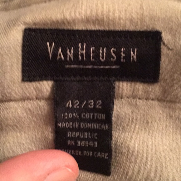 Van Heusen dress pants - Picture 7 of 7